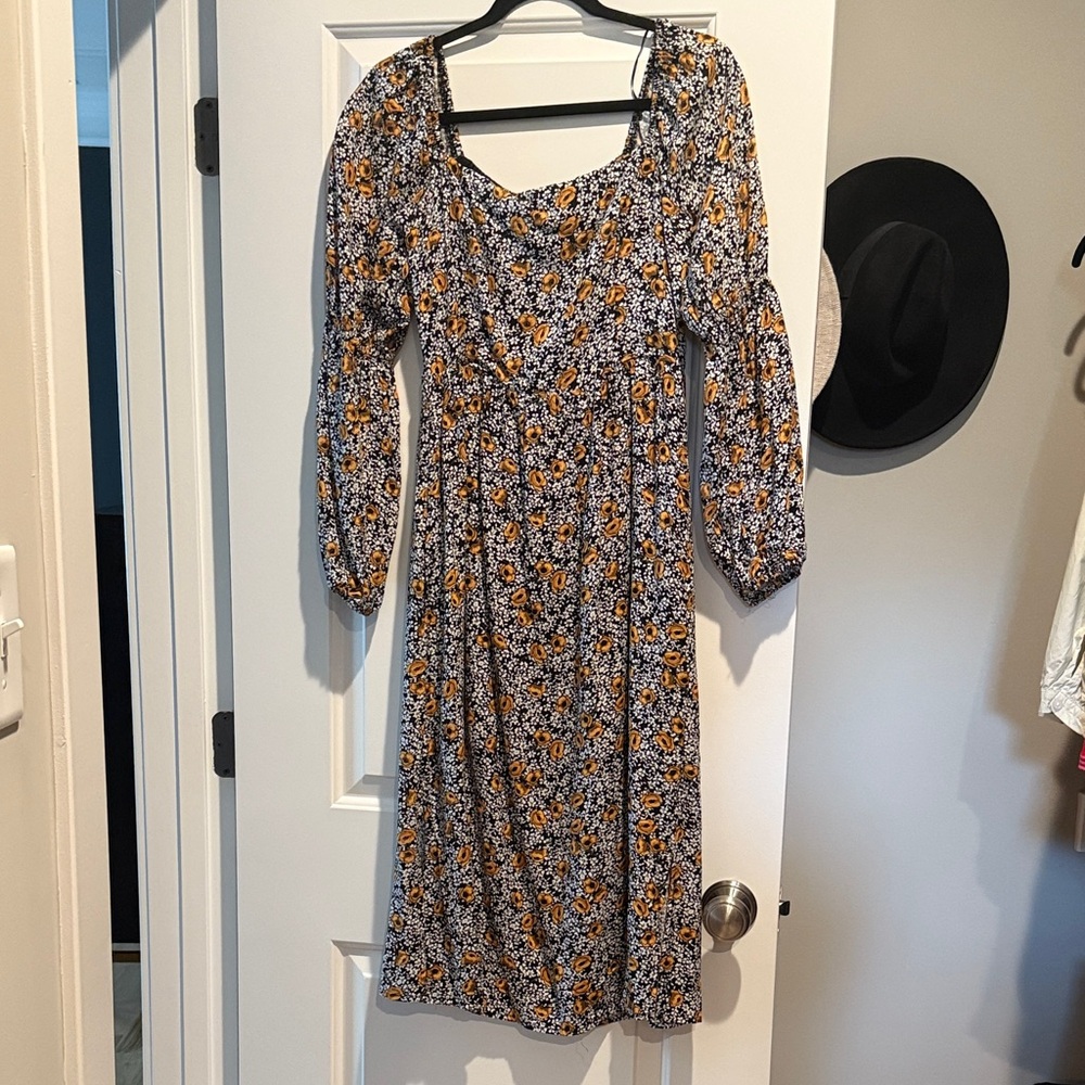 Lost + Wander Floral Midi Dress